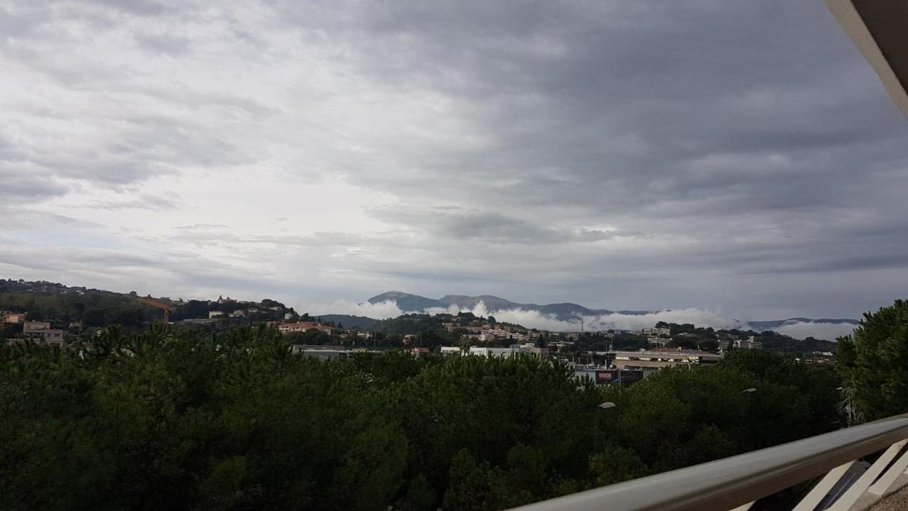 Marina Baie Des Anges Seaview *